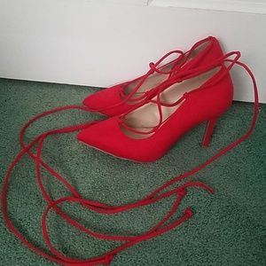 NWOT 7W Bright Red Tie Up Heels
